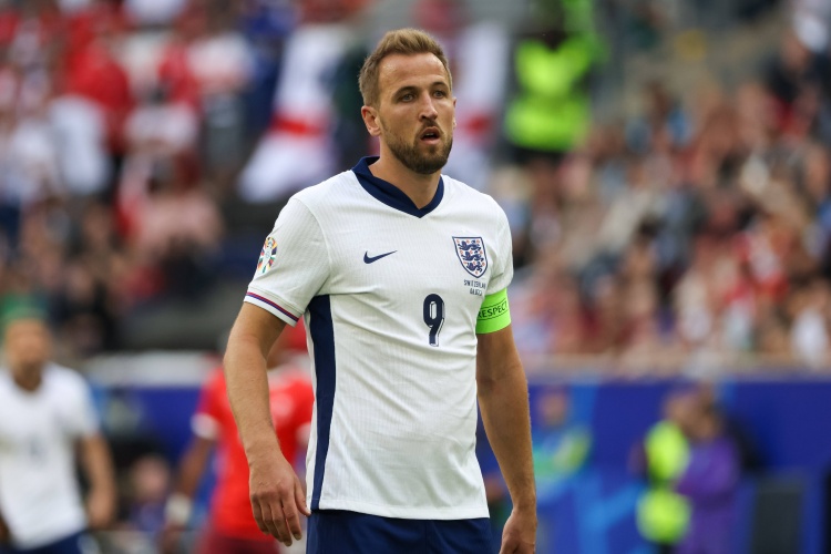 pg官网-图赫尔：凯恩遭遇轻伤正在接受评估，本场比赛他无法出战